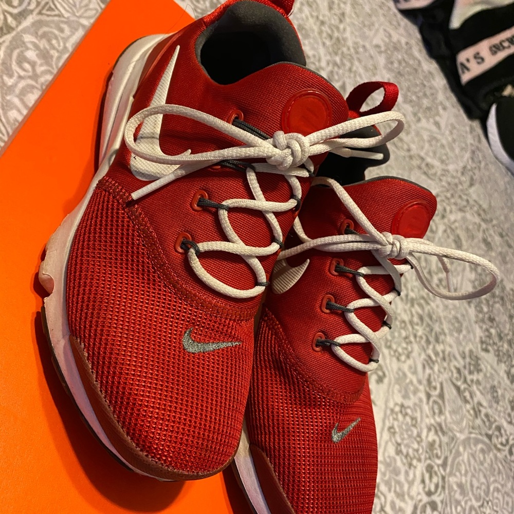 Nike shoes